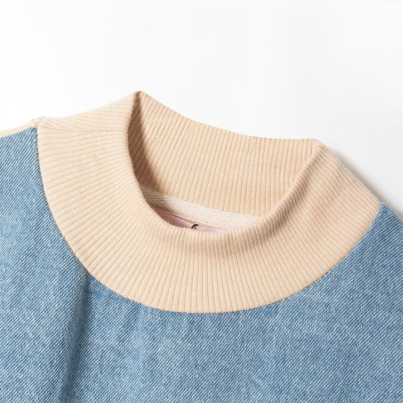 Winter Mickey Mouse printed hoodie